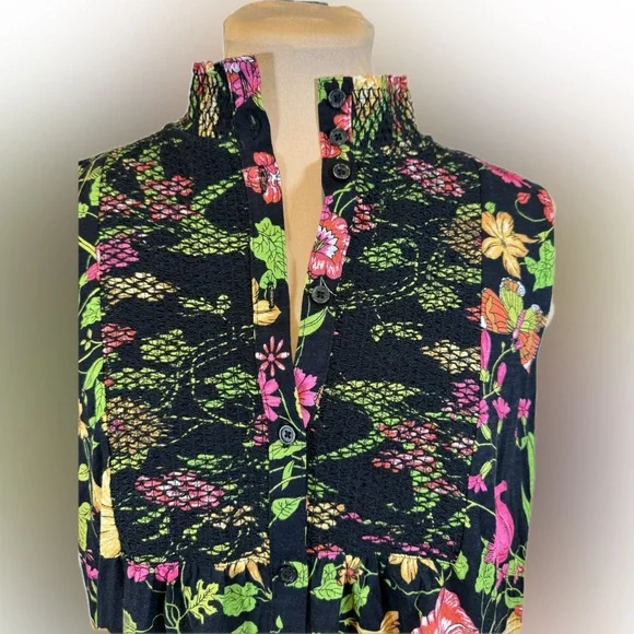 Akemi + Kin Anthropologie Floral Sleeveless top - Picture 2 of 6